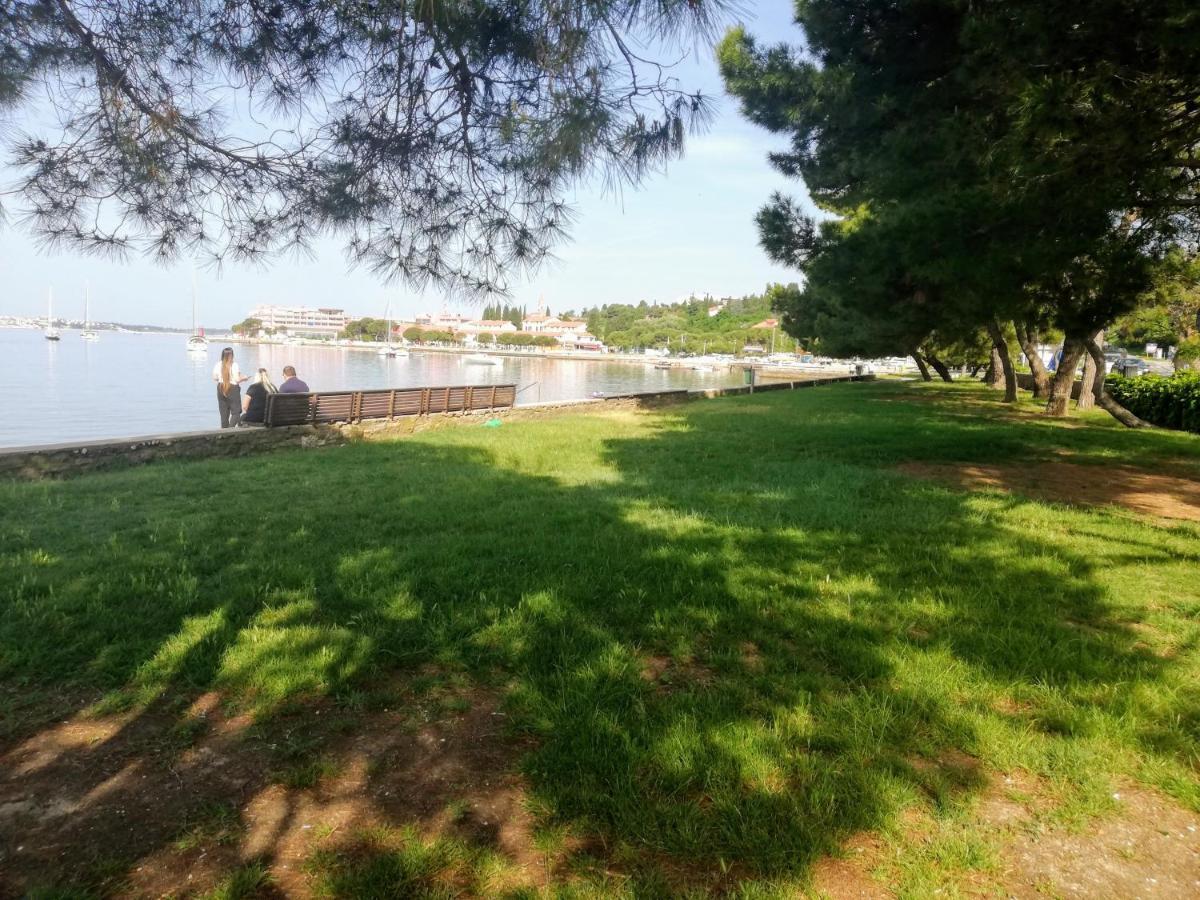 Apartment With Seaview And Garden For 6 Portorož Exteriör bild